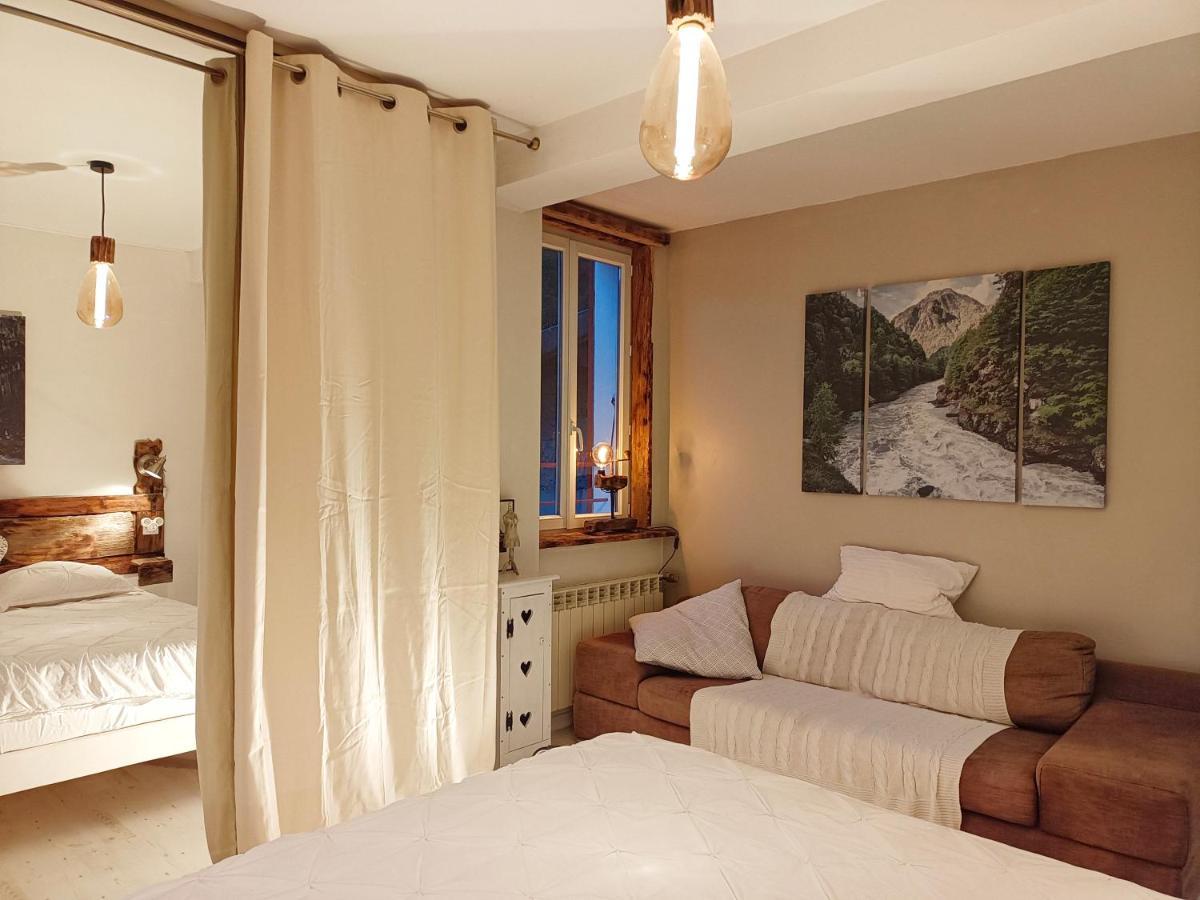 Gite Redrooster Home - 160M2, 4 Ch, 2 Sdb, Fibre, Parking, Sauna, Bain A Remous Theys Εξωτερικό φωτογραφία