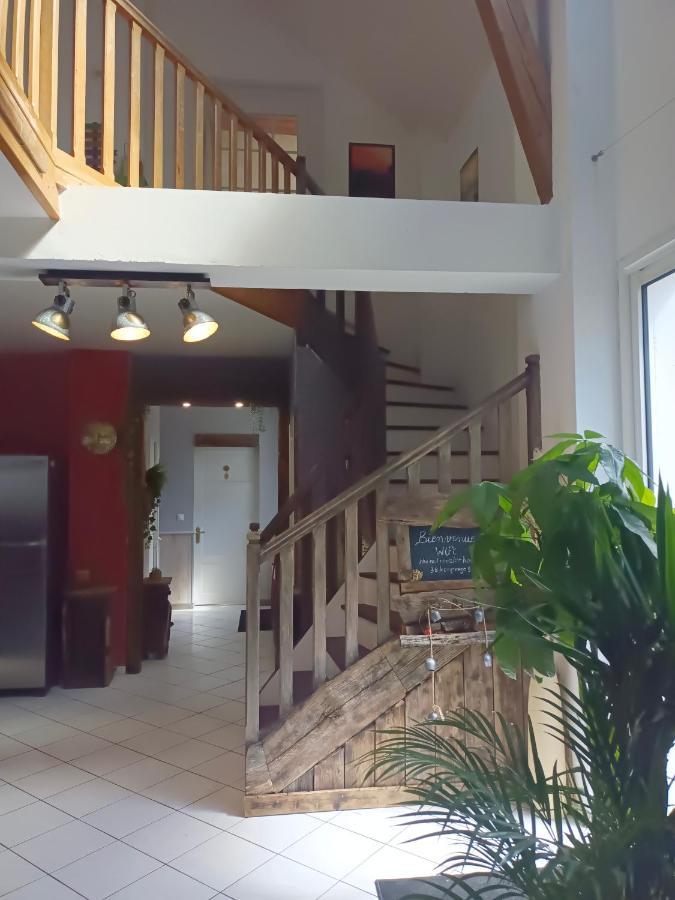 Gite Redrooster Home - 160M2, 4 Ch, 2 Sdb, Fibre, Parking, Sauna, Bain A Remous Theys Εξωτερικό φωτογραφία
