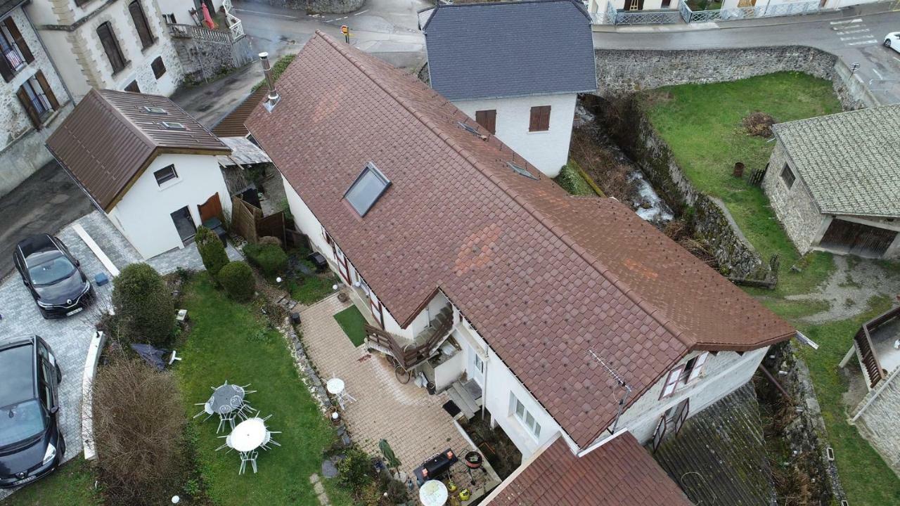 Gite Redrooster Home - 160M2, 4 Ch, 2 Sdb, Fibre, Parking, Sauna, Bain A Remous Theys Εξωτερικό φωτογραφία